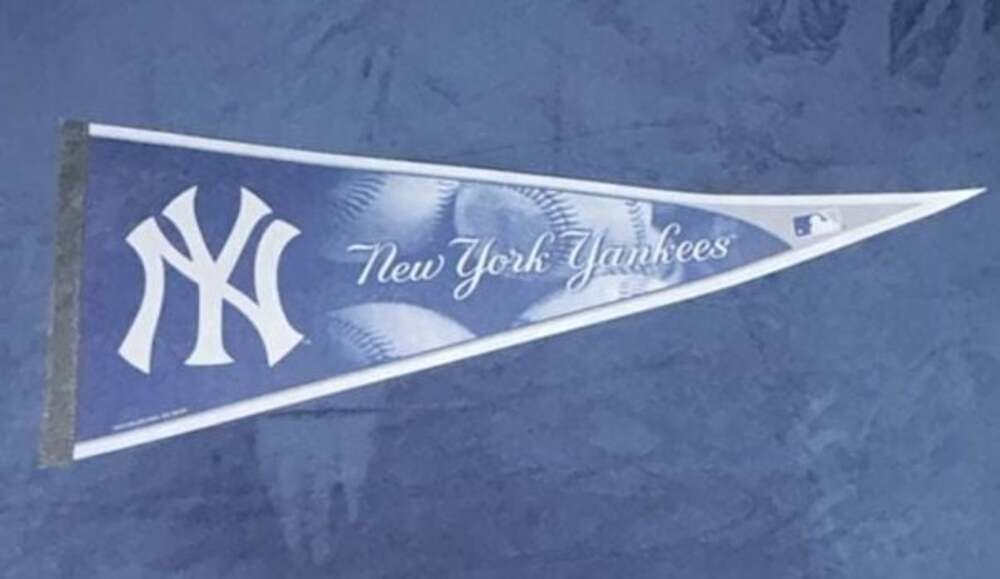 New York Yankees MLB Team Logo Pennant Flag Wall Decor